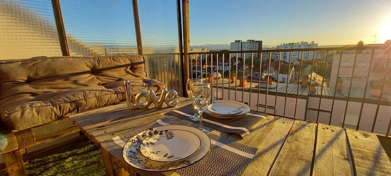타르브 La Dolce Vita -T2 52M2- Dernier Etage- Terrasse-Parking-Wifi Fibre 아파트 외부 사진