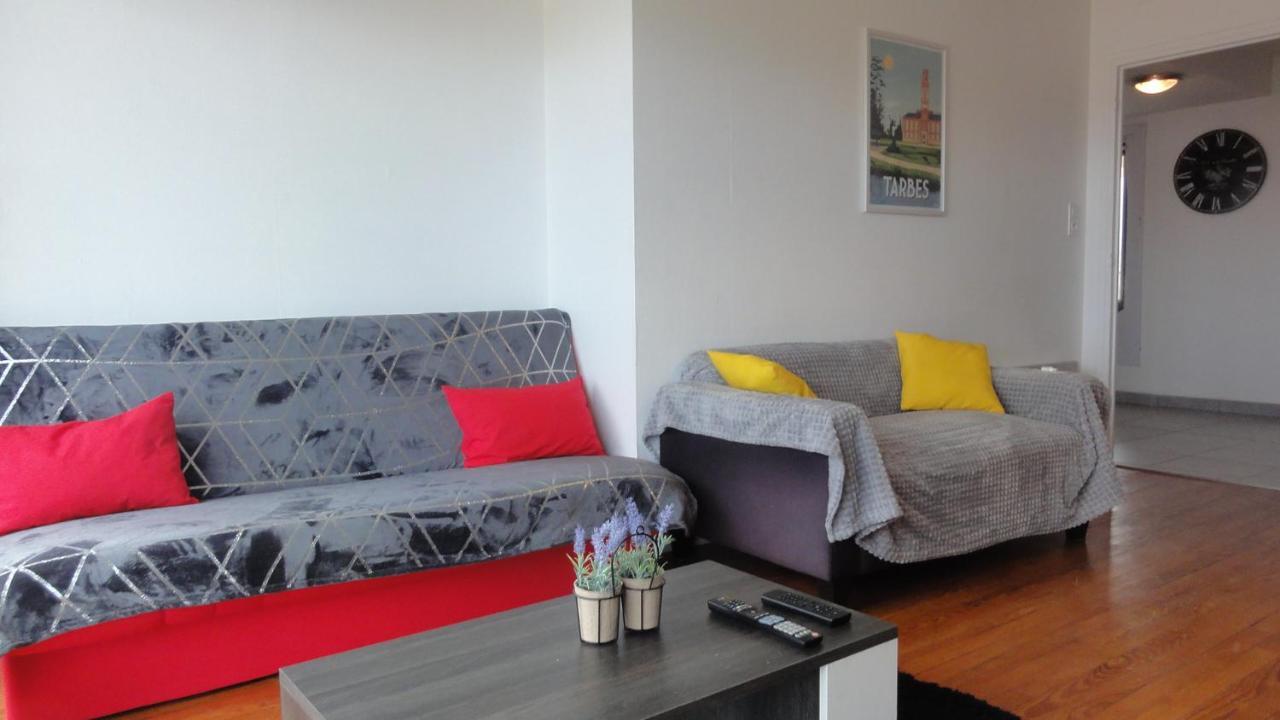 타르브 La Dolce Vita -T2 52M2- Dernier Etage- Terrasse-Parking-Wifi Fibre 아파트 외부 사진